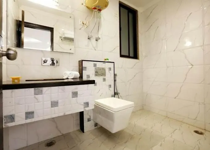 Hotel Ivy Plaza Near Igi Airport New Delhi India