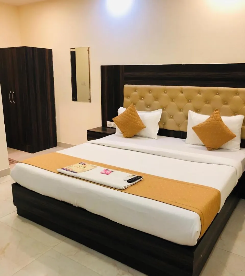 Hotel Ivy Plaza Near Igi Airport New Delhi